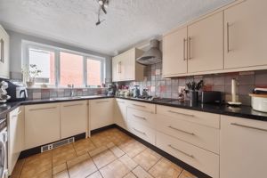 Kitchen- click for photo gallery